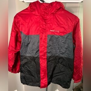 Kids Swiss Tech Medium (8) in red/grey color jacket.